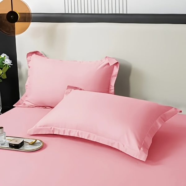 🛏️ طقم أغطية مخدات ناعمة – ألوان متعددة وأناقة تدوم 🛏️ جدد غرفتك مع عدد 2 غطاء مخدة ممشط ناعم بلون سادة أنيق ولمسة انسيابية مريحة. ✅ متوفرة بعدة ألوان: رمادي، وردي، بنفسجي، أسود، أخضر فاتح، أزرق داكن. ✅ قماش ناعم ومتين يدوم معك حتى بعد الغسيل المتكرر. ✅ قابلة للغسيل في الغسالة لسهولة العناية. ✅ مناسبة لغرفة النوم أو غرفة الضيوف. الراحة والجودة في ألوان تناسب كل الأذواق. 🌈✨ - Image 7